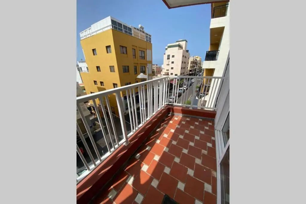 Los Cristianos, Centrico Piso A 100 Metros De La Playa أرونا