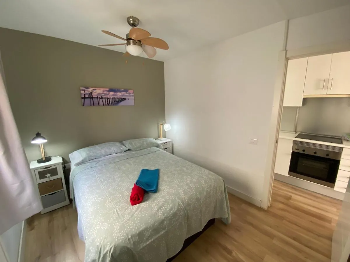 Los Cristianos, Centrico Piso A 100 Metros De La Playa أرونا